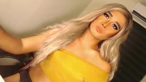 Richy will make you fall in love online show from October 9, 2025, 6:17 pm