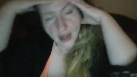 velvetdiamond online show from June 18, 2026, 10:25 pm