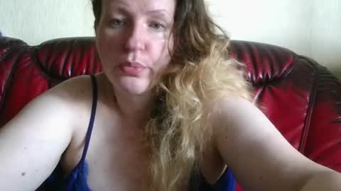 velvetdiamond online show from June 23, 2026, 12:25 pm