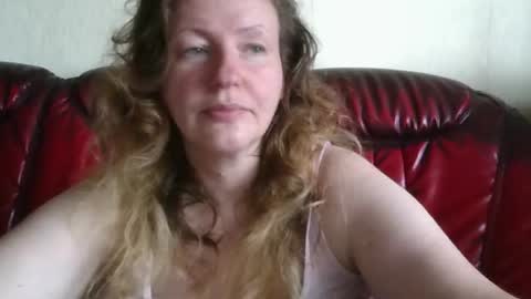 velvetdiamond online show from July 7, 2026, 3:16 pm