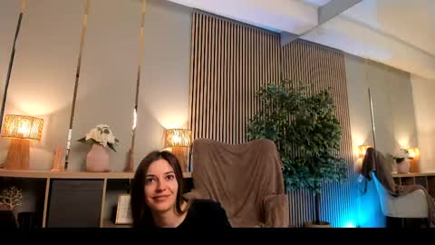 Snapshot of velvetspell chatting on May 16, 2026, 3:25 am Velvet online show from May 16, 2026, 3:25 am