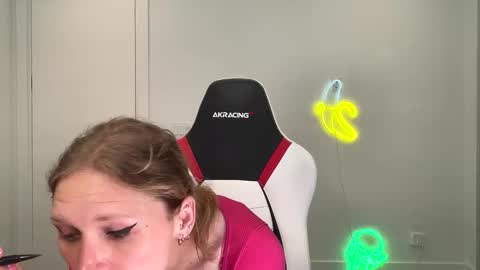 VelvetTGirl online show from February 16, 2026, 6:59 pm