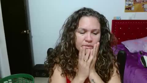 Snapshot of venecasexy44 chatting on April 20, 2026, 8:17 am venecasexy44 online show from April 20, 2026, 8:17 am