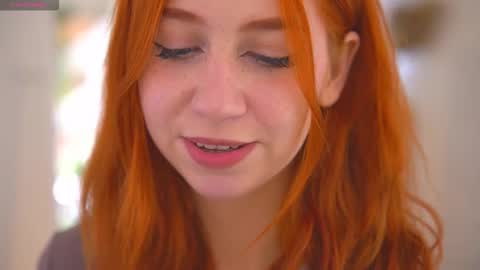 Venelopa online show from October 12, 2025, 3:33 pm