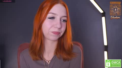 Venelopa online show from December 22, 2025, 2:25 pm