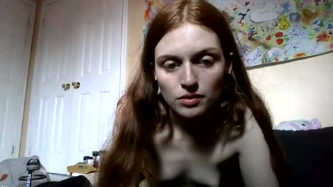 Snapshot of venus333venus chatting on July 17, 2026, 6:35 pm venus333venus online show from July 17, 2026, 6:35 pm