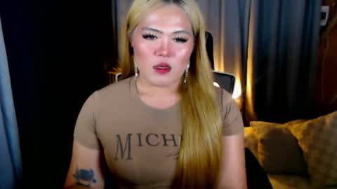 I am Colly Your mystery girl online show from July 17, 2026, 4:45 pm