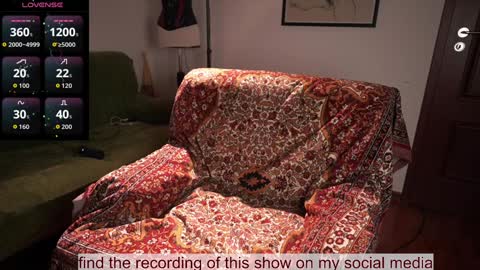 Bella online show from November 17, 2025, 2:56 pm