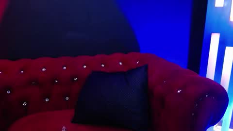 Venus Ink online show from September 17, 2025, 3:19 am