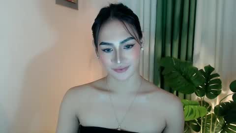 Snapshot of venus_sunrise07xx chatting on November 7, 2025, 8:42 pm Venus Sunrise Bombshell online show from November 7, 2025, 8:42 pm