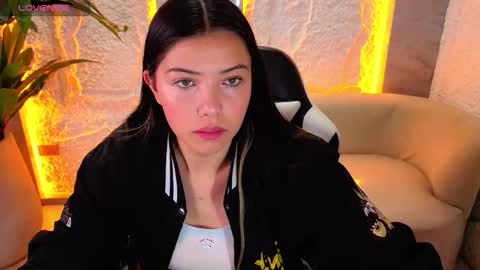 Venus  online show from March 27, 2026, 12:49 pm