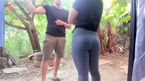 venus ... zeus sheer  online show from January 31, 2025, 1:23 pm