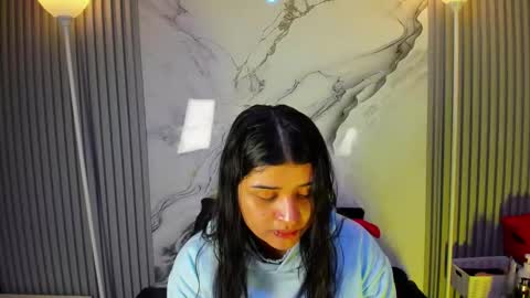 Venusowen  online show from April 2, 2026, 12:58 pm