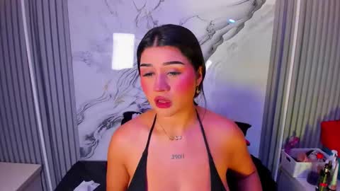 Venusowen  online show from April 11, 2026, 2:43 pm