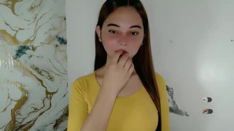 Snapshot of veola_sexy chatting on February 2, 2026, 6:28 pm veola_sexy online show from February 2, 2026, 6:28 pm