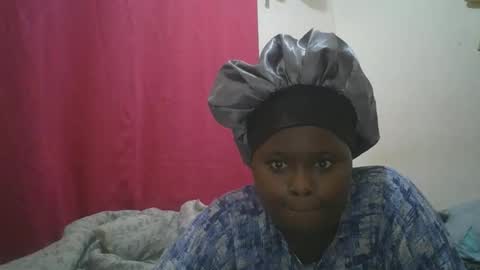 vera144516 online show from November 9, 2025, 5:55 pm