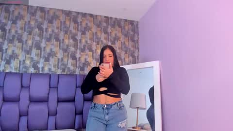 Im Vera  online show from February 3, 2026, 1:05 pm