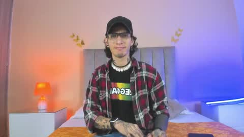 vergil_noir online show from May 17, 2026, 4:32 am