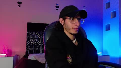Snapshot of vergil_noir chatting on June 30, 2026, 4:02 am vergil_noir online show from June 30, 2026, 4:02 am
