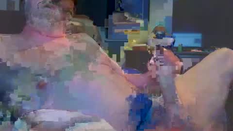 Snapshot of vermontguy76 chatting on February 18, 2025, 1:22 pm vermontguy76 online show from February 18, 2025, 1:22 pm