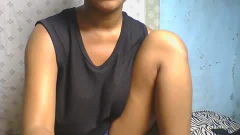 verolla31 online show from September 25, 2025, 6:55 pm