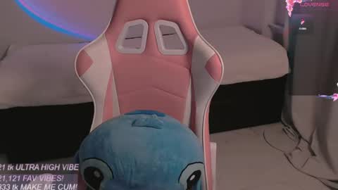 Tiffany online show from April 21, 2026, 5:17 pm