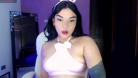 Snapshot of veronica_118 chatting on February 9, 2025, 10:11 pm veronica_118 online show from February 9, 2025, 10:11 pm
