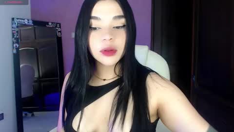Snapshot of veronica_118 chatting on March 4, 2025, 2:06 am veronica_118 online show from March 4, 2025, 2:06 am