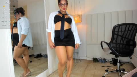 Snapshot of veronica_b07 chatting on January 16, 2025, 3:02 pm Veronica3 online show from January 16, 2025, 3:02 pm