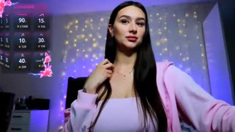 Snapshot of veronica_larsson chatting on July 28, 2026, 6:20 pm Veronica online show from July 28, 2026, 6:20 pm