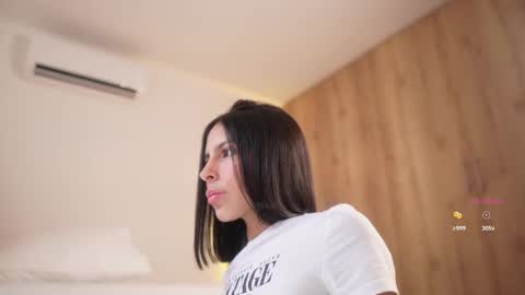 Veronica online show from January 18, 2026, 3:49 pm