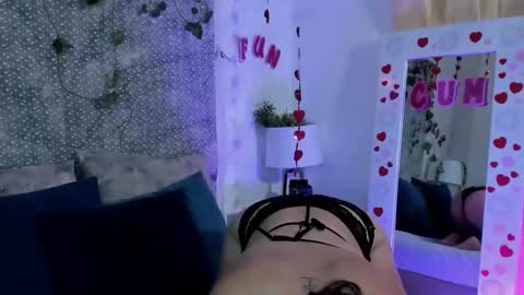 Veronica Olson online show from February 19, 2025, 2:12 am