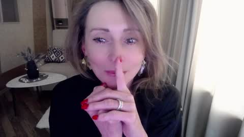 Helen online show from February 27, 2025, 11:31 am