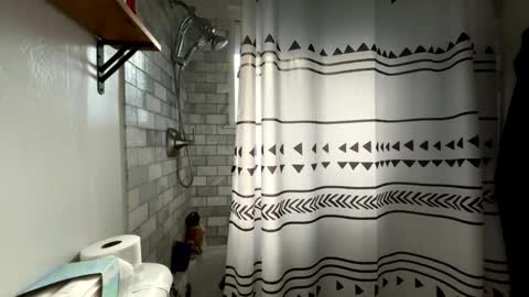 Snapshot of veronicalake chatting on November 6, 2025, 9:05 pm Veronica Lake online show from November 6, 2025, 9:05 pm