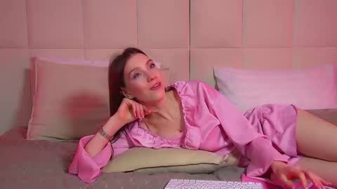 Veronica online show from March 20, 2026, 6:35 pm