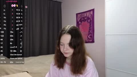 Snapshot of veroniquecabarcas chatting on June 22, 2026, 12:13 pm Anna online show from June 22, 2026, 12:13 pm