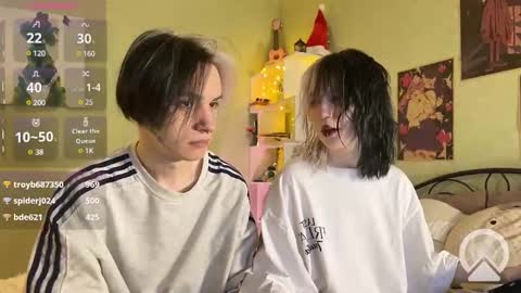 veryraretwins online show from February 11, 2025, 10:28 pm