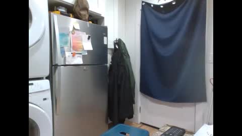 Snapshot of verysmallpeni chatting on January 1, 2025, 6:06 pm verysmallpeni online show from January 1, 2025, 6:06 pm