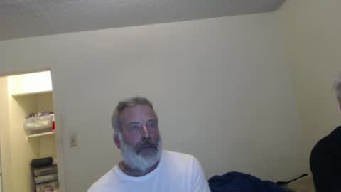 Snapshot of veryveryhairmanindenver chatting on December 14, 2024, 1:39 am hairy man online show from December 14, 2024, 1:39 am