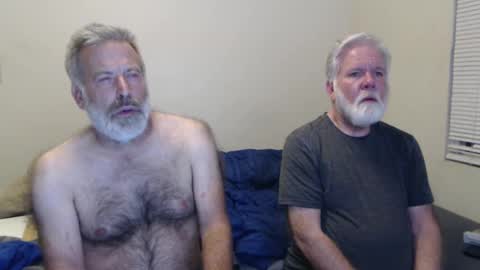 Snapshot of veryveryhairmanindenver chatting on December 23, 2024, 12:57 am hairy man online show from December 23, 2024, 12:57 am