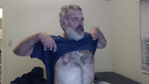 Snapshot of veryveryhairmanindenver chatting on December 27, 2024, 1:00 am hairy man online show from December 27, 2024, 1:00 am