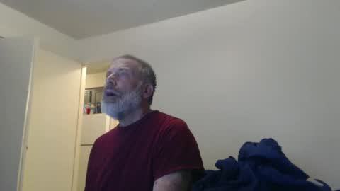 Snapshot of veryveryhairmanindenver chatting on February 4, 2025, 12:51 am hairy man online show from February 4, 2025, 12:51 am