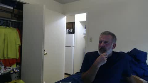 Snapshot of veryveryhairmanindenver chatting on September 8, 2025, 11:59 pm hairy man online show from September 8, 2025, 11:59 pm