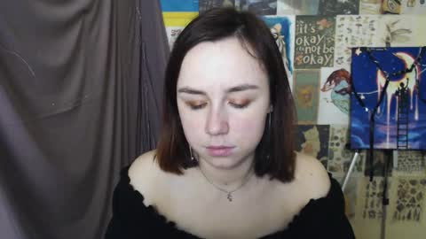 veryveryvery_shy online show from February 27, 2025, 9:54 am