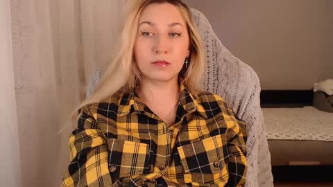 Snapshot of vibezgirl chatting on January 22, 2025, 7:24 pm Amelia online show from January 22, 2025, 7:24 pm