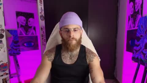 vickingcock7 online show from March 14, 2026, 2:28 am