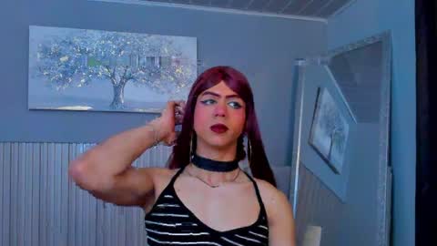  Vicky  online show from April 6, 2026, 1:23 pm