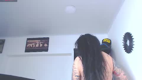 Vicky  online show from July 1, 2026, 11:12 am