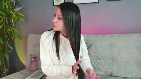 Snapshot of vicky_kittyy chatting on May 5, 2026, 12:46 pm Amy online show from May 5, 2026, 12:46 pm