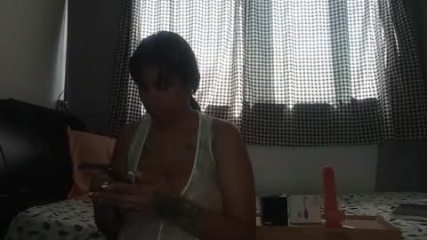 vickyhm22 online show from February 11, 2026, 6:24 pm